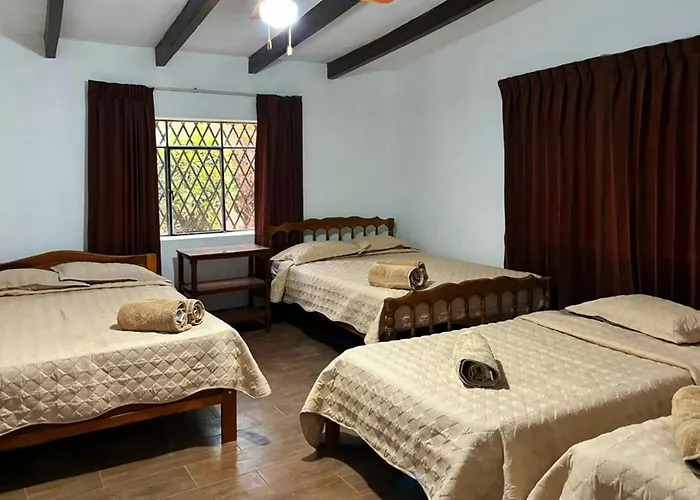 Casa de campo privada cerca a Chan Chan